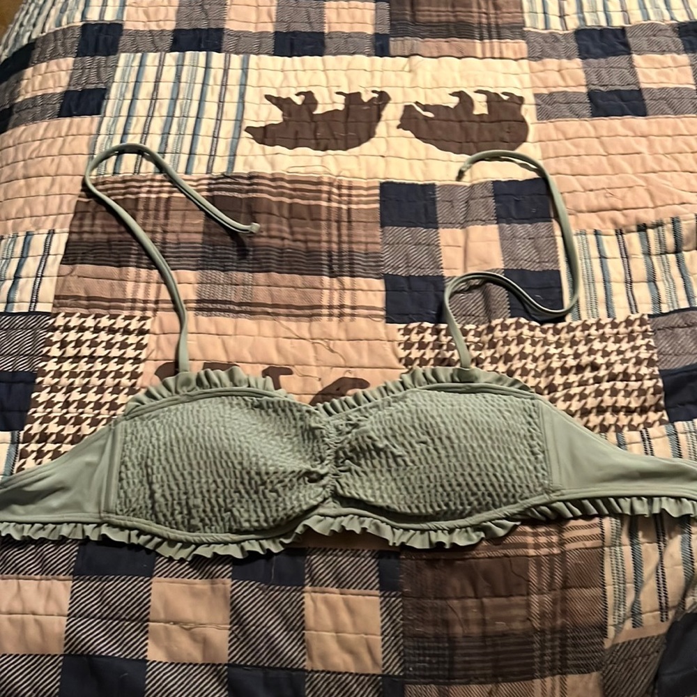 Hollister SWIM Scrunch Bathing Suit Top